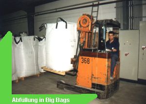 herausnehmen des PVC-Bodenbelags